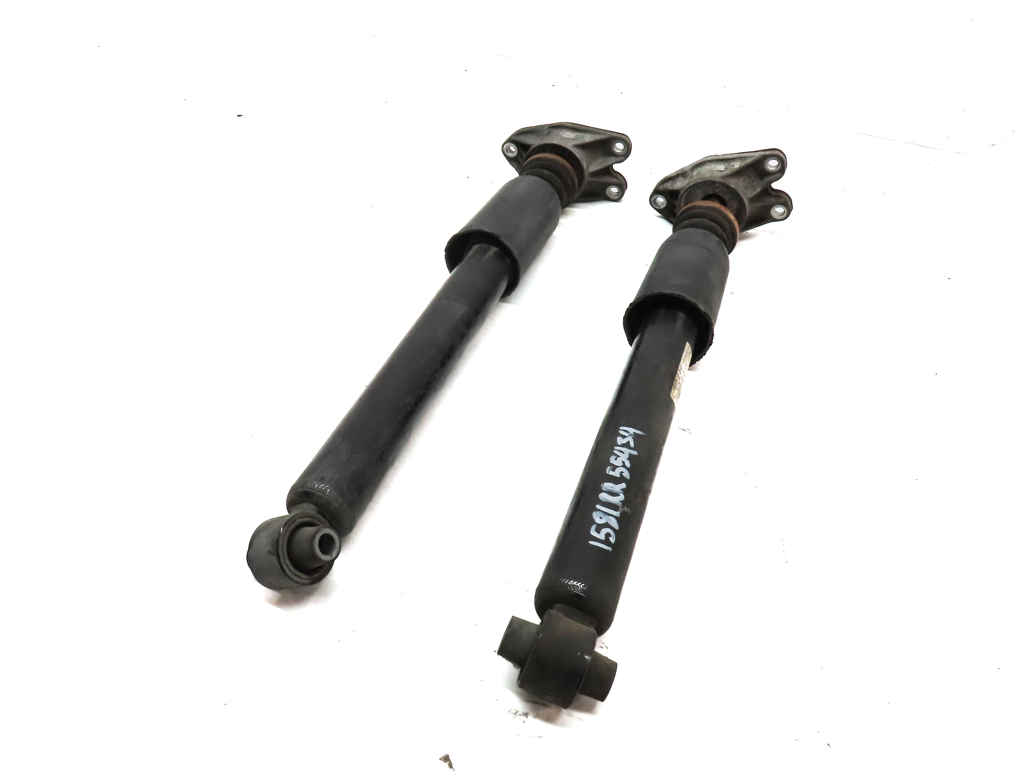 14 BMW 328D F30 REAR LEFT DRIVER & RIGHT PASSENGER STANDARD SHOCK STRUT SET/2 — exact item pictured